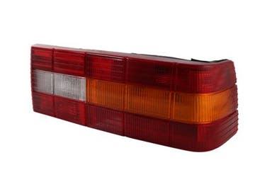 Takavalo täydellinen Volvo 780:een, oikea