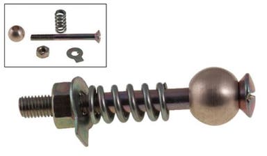 Volvo Duett -67:n takaluukun ruuvit
