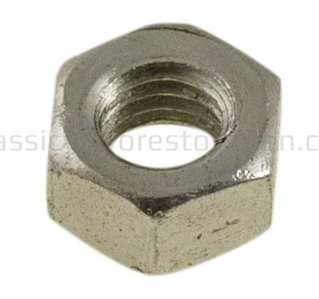 Mutteri M5-0.8x3.8 vasenkierteinen Volvo Amazon, Amazon Kombi -malleihin — bild 2 av 2