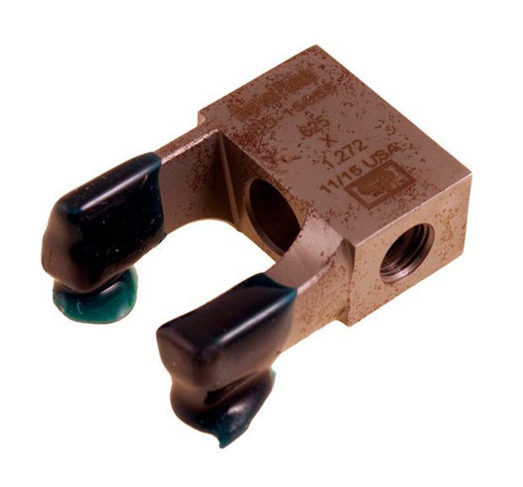 Työkalu sylinterikannen jyrsintään 32 mm venttiilijouselle