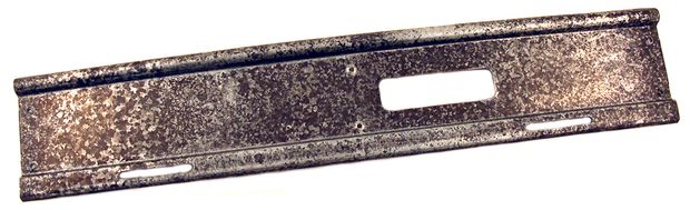 Pidike, puskurin keskiö Volvo 140, 164, 240, -1978