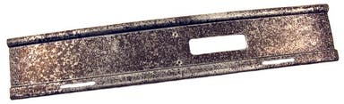 Pidike, puskurin keskiö Volvo 140, 164, 240, -1978