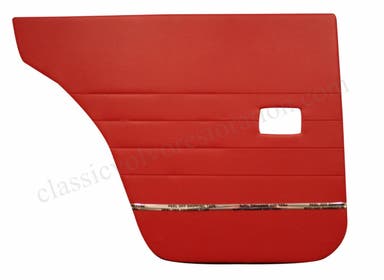 Volvo Amazon 4d, Amazon Kombi -mallien takaovien paneelit, 1962-63, punaiset