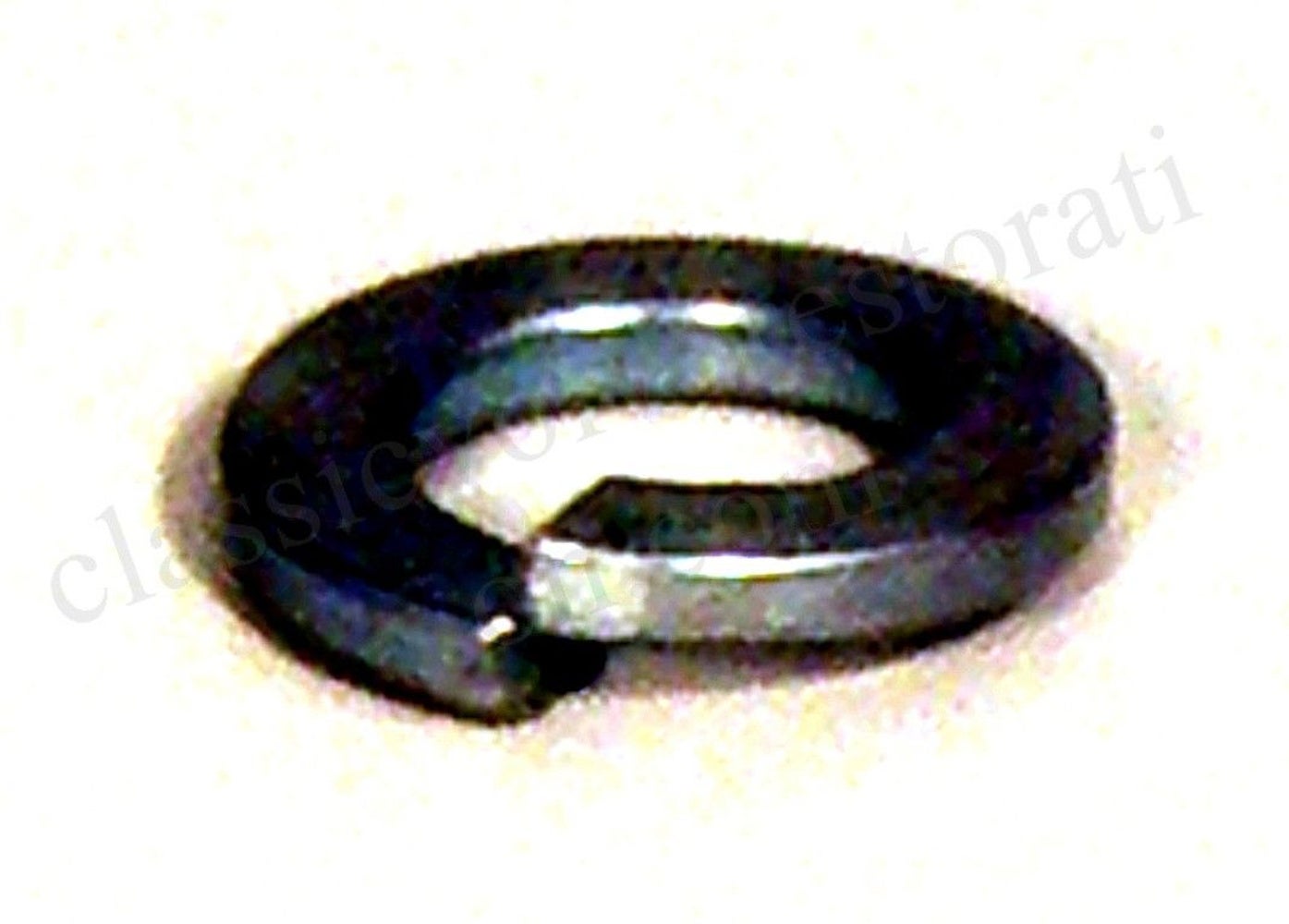 Jousialuslevy M4 4,1x7,1x0,9 mm Volvo Amazonille, Amazon Kombille